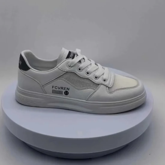 Scarpa casual da donna con suola in PVC per sneaker in PU argento semplicità alla moda